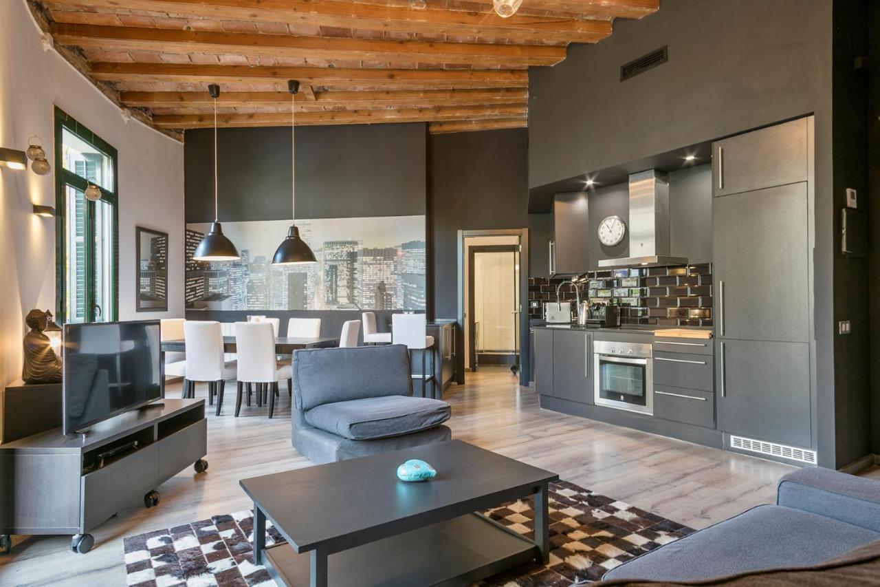 Midtown Luxury Apartments By Sweett Barcelona Exterior photo